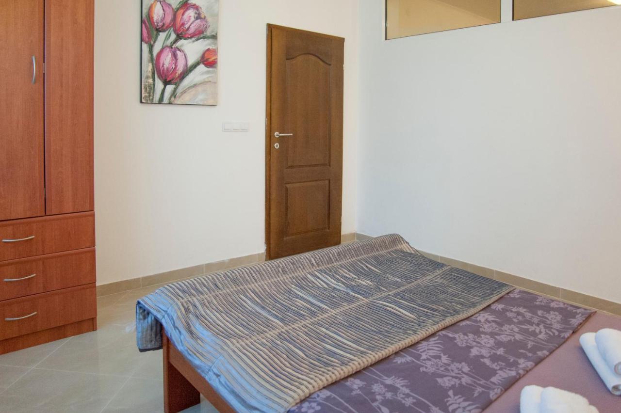 Villa Marko Херцег Нови Екстериор снимка