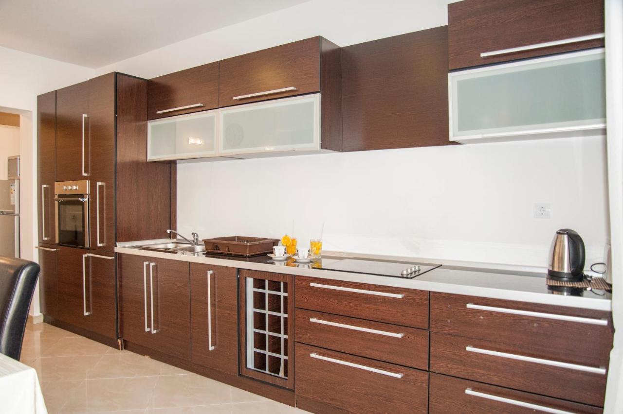 Villa Marko Херцег Нови Екстериор снимка